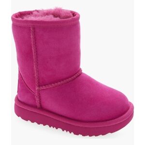 UGG Classic Short Boots In Pink